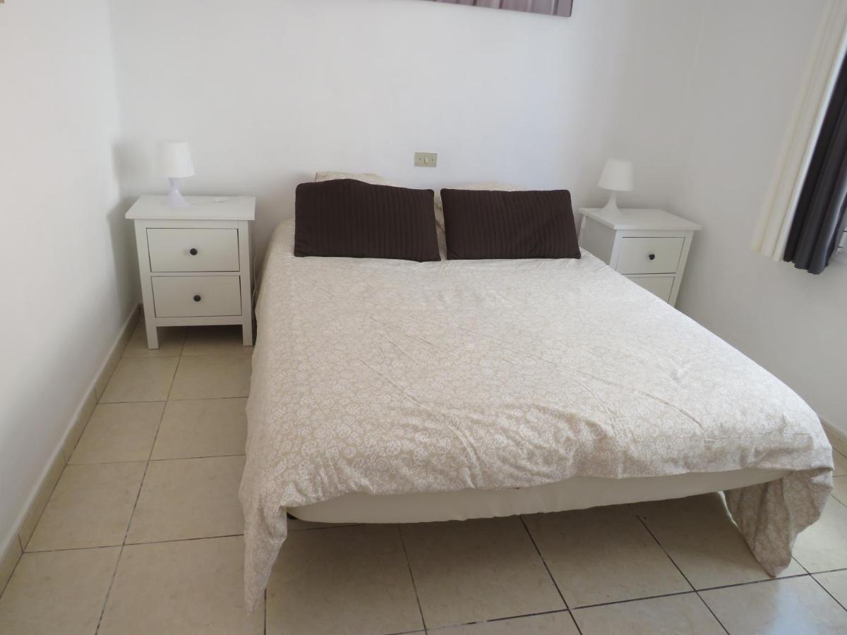 Biosfera Modern Bright Old Town Two Bedroom Apartment Pdc Tias Bagian luar foto