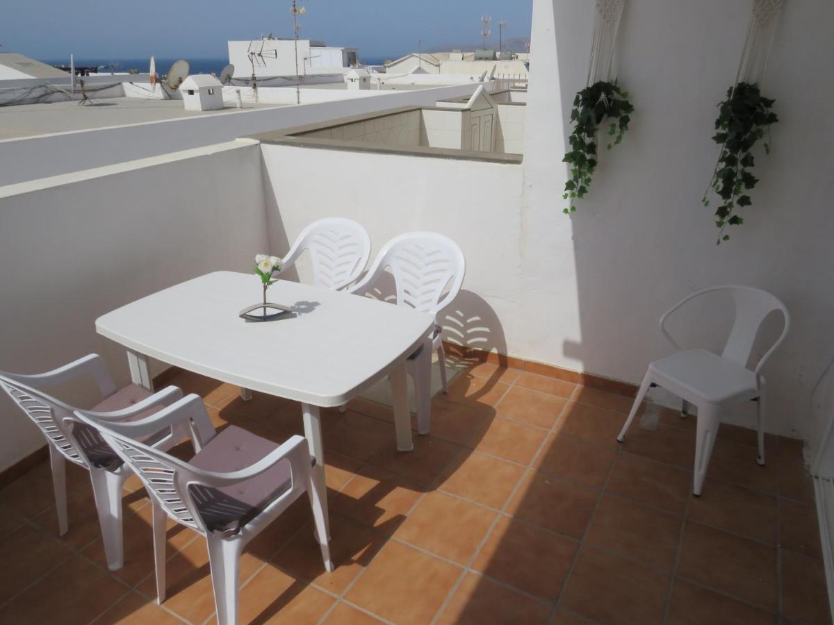 Biosfera Modern Bright Old Town Two Bedroom Apartment Pdc Tias Bagian luar foto