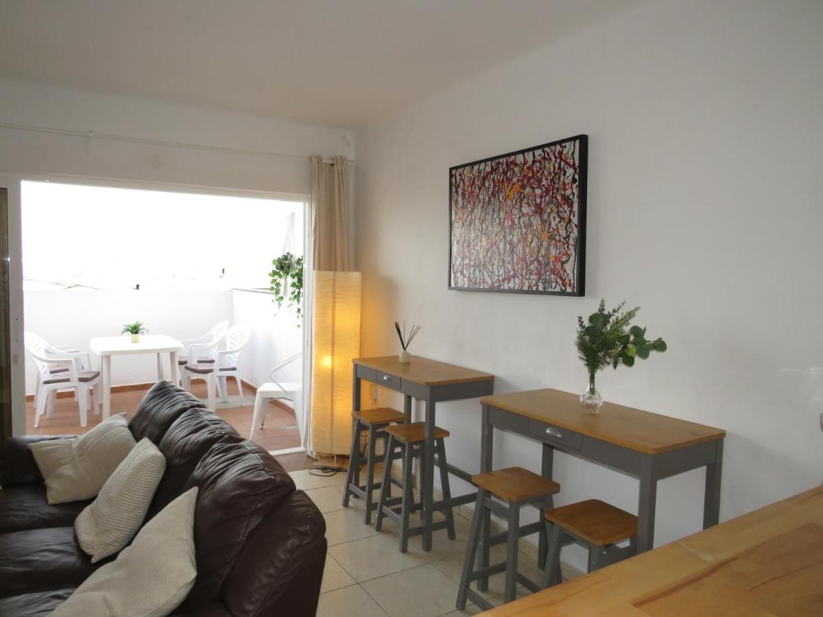 Biosfera Modern Bright Old Town Two Bedroom Apartment Pdc Tias Bagian luar foto