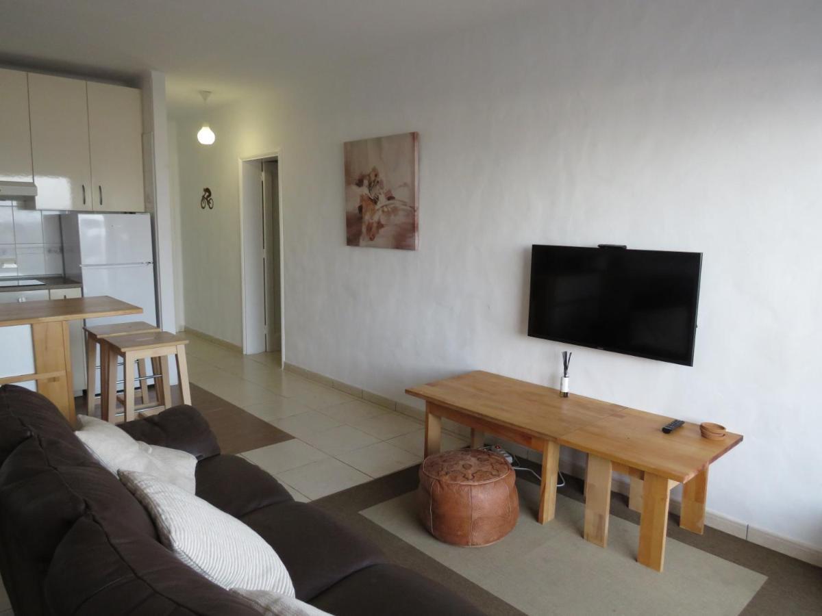Biosfera Modern Bright Old Town Two Bedroom Apartment Pdc Tias Bagian luar foto
